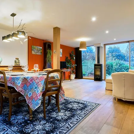 Maison Familiale Avec Un Jardin Proche Lille 아파트