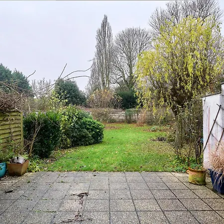 Maison Familiale Avec Un Jardin Proche Lille *