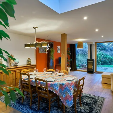 Maison Familiale Avec Un Jardin Proche Lille 아파트 *