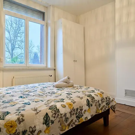 Maison Familiale Avec Un Jardin Proche Lille 아파트 *