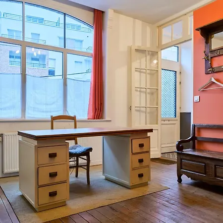 아파트 Maison Familiale Avec Un Jardin Proche Lille *