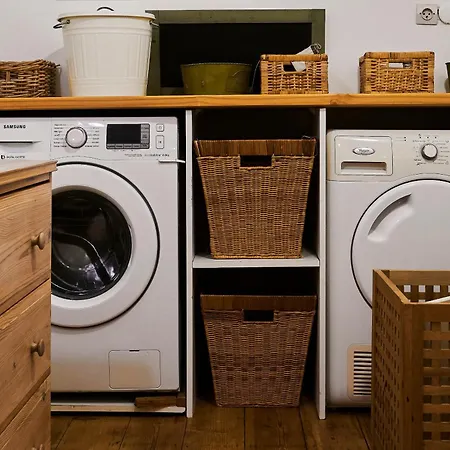 Maison Familiale Avec Un Jardin Proche Lille 아파트 Loos